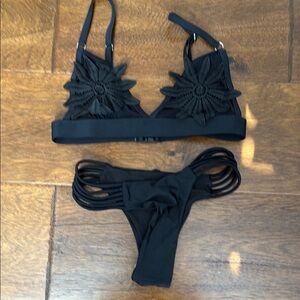 Black Floral Women's Swimwear Set